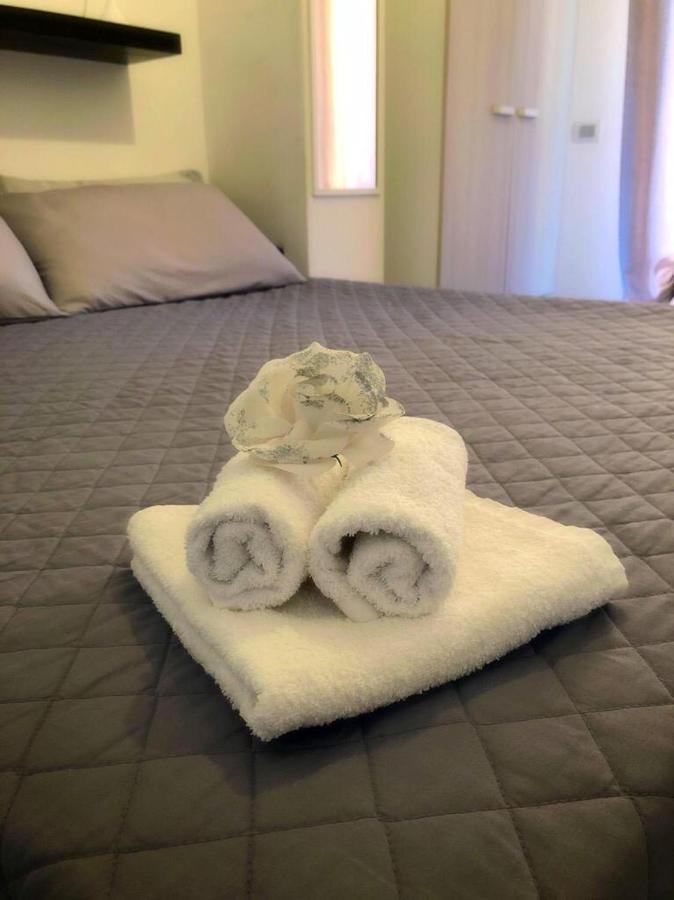 Via Torino Hotel Olbia Kültér fotó